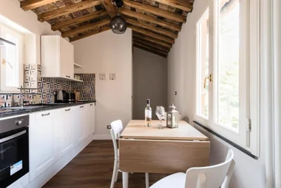 31 steps to Heaven - Heart of Lucca - 2 bath, 3 SmartTV, AC – Foto 10